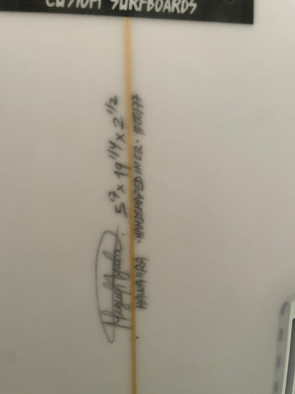 SURFBOARD MAAR 5.7x 19 1/4x 2 1/2