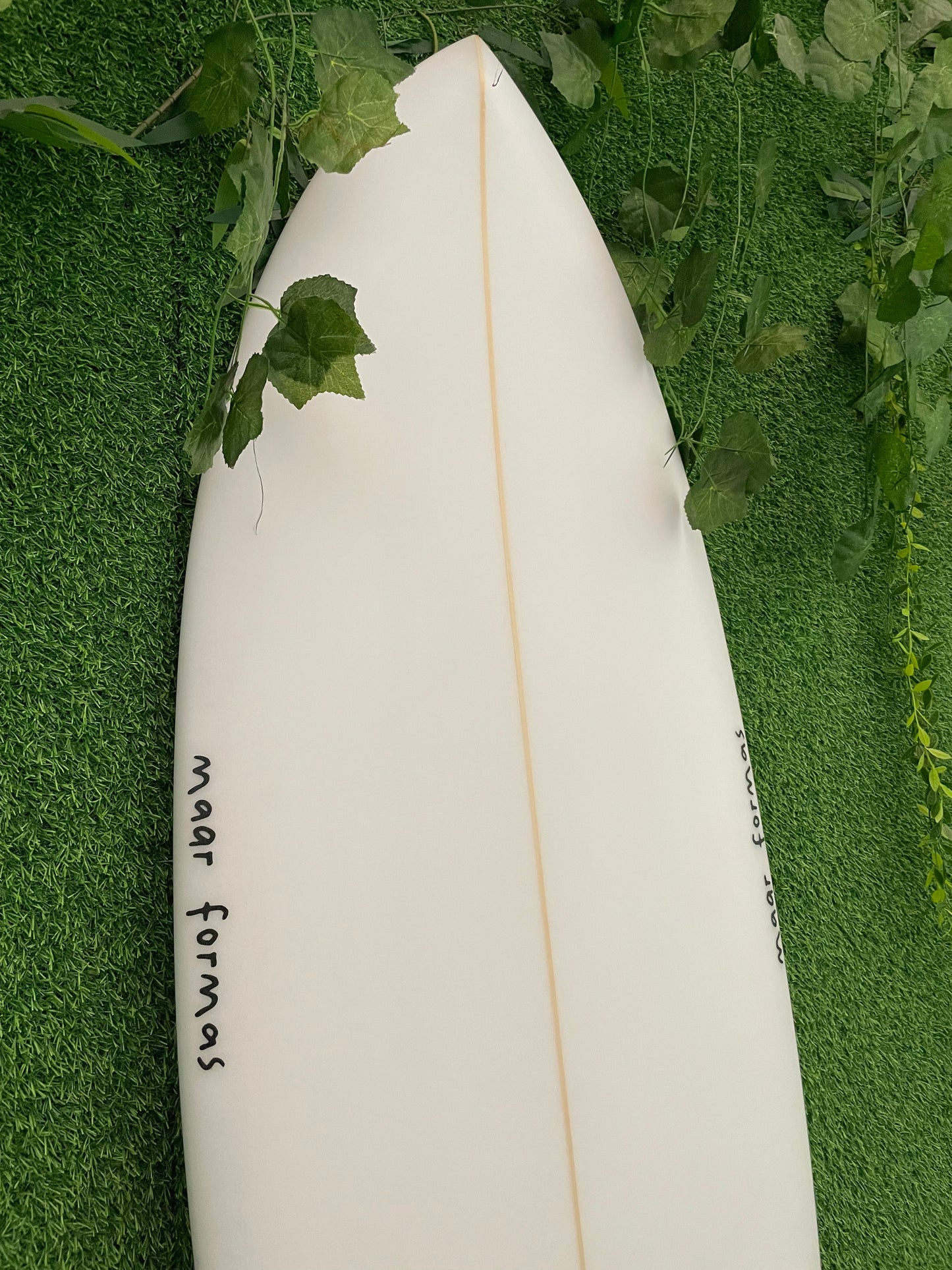 SURFBOARD MAAR 5.5x 19 3/4x 2 3/8