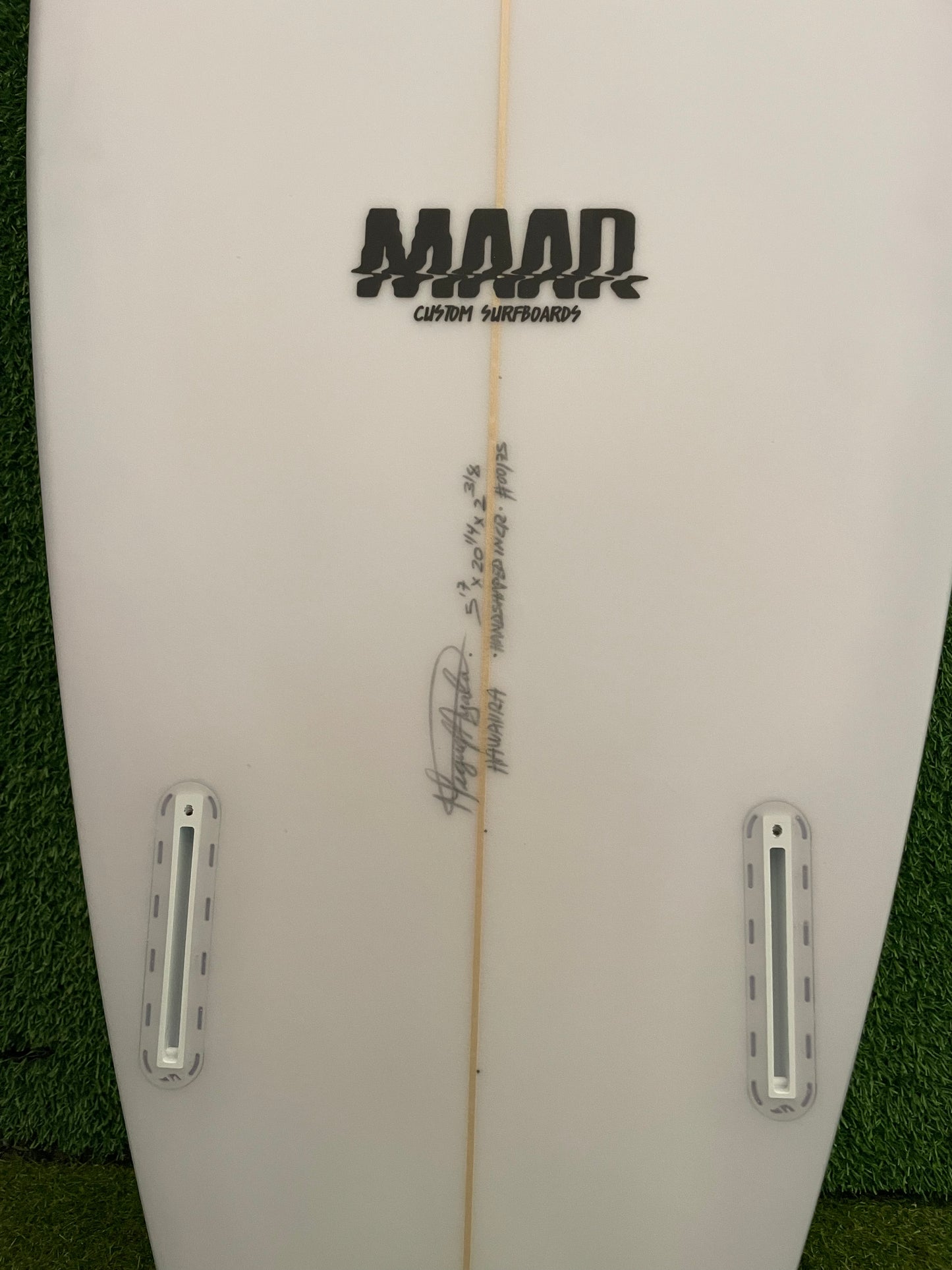 SURFBOARD MAAR 5.7x 20 4/4x 2 3/8