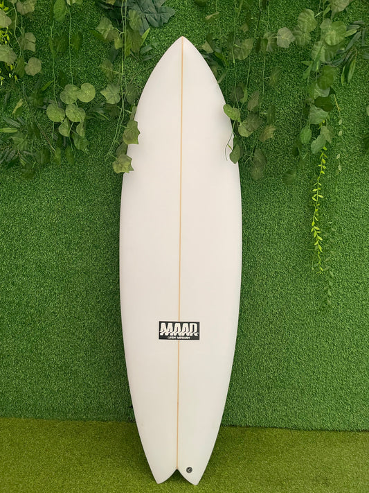 SURFBOARD MAAR 5 1/10x 19 3/4x 2 9/16